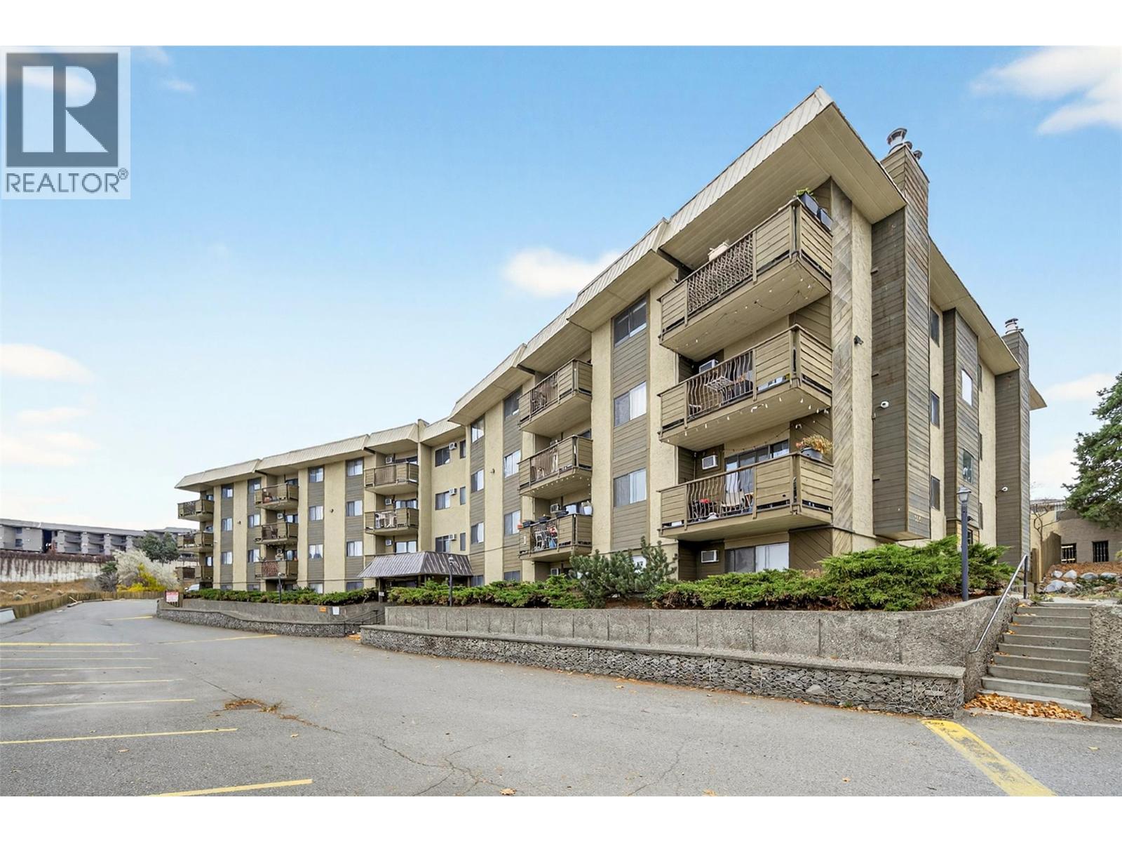555 DALGLEISH Drive Unit# 209, Kamloops