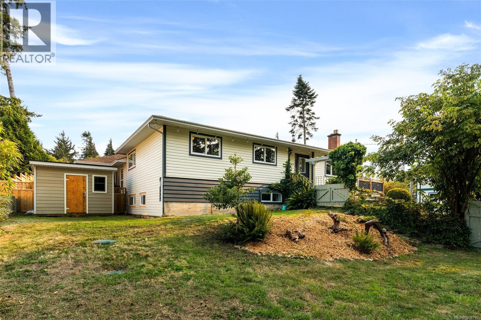 7147 Wright Rd, Sooke