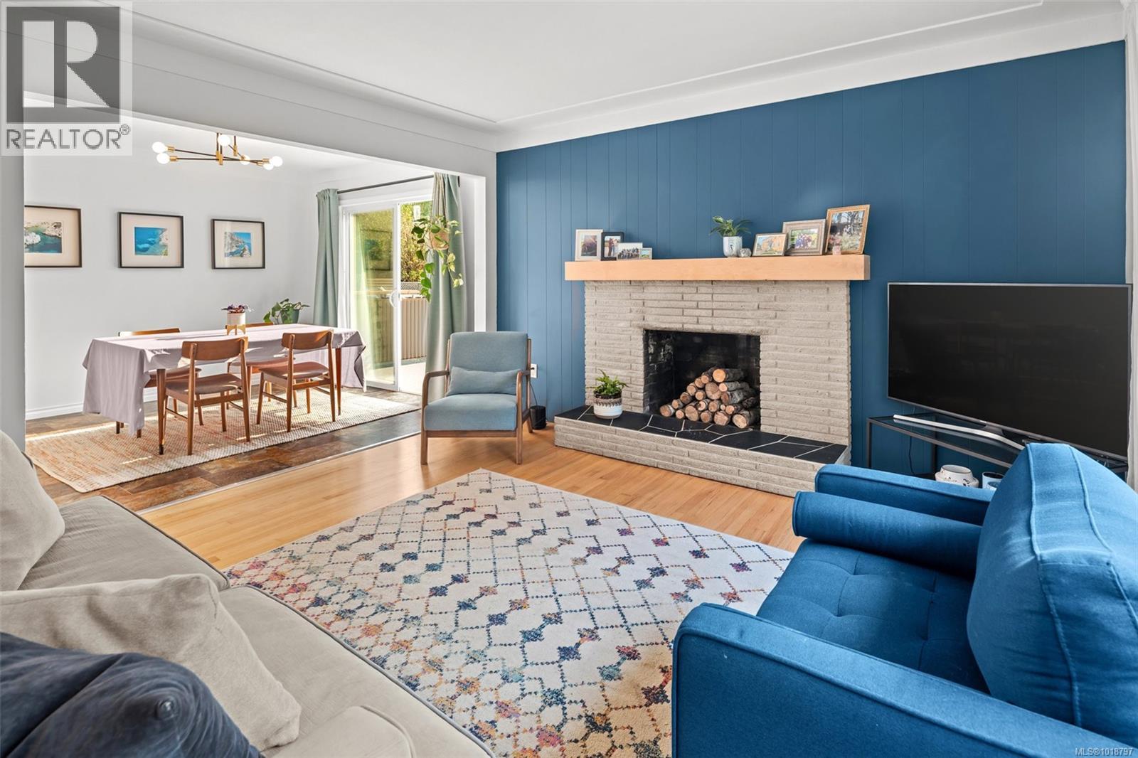 7147 Wright Rd, Sooke