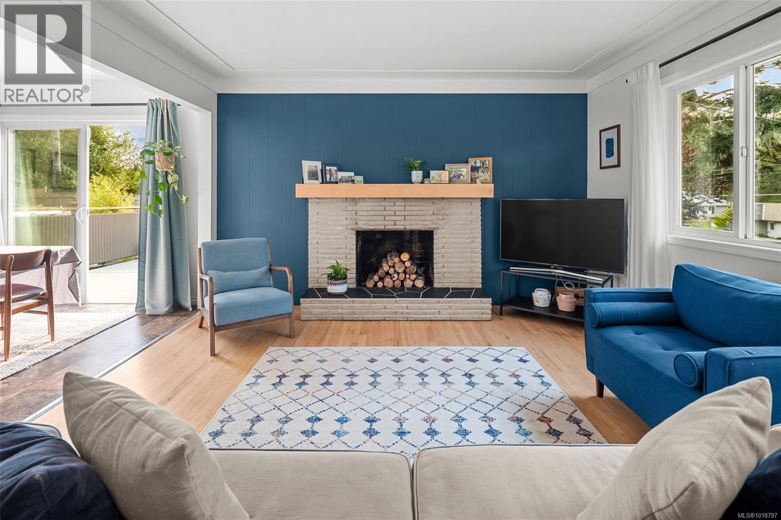 7147 Wright Rd, Sooke