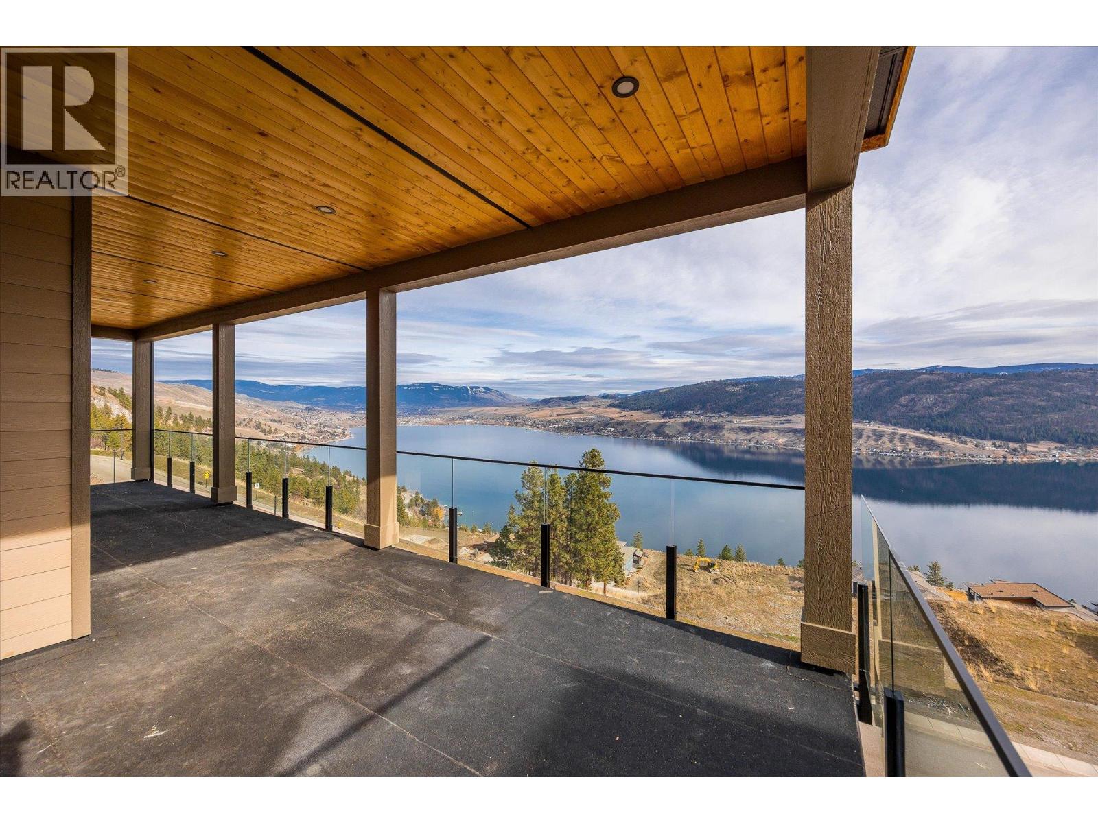 8916 Tavistock Road, Vernon