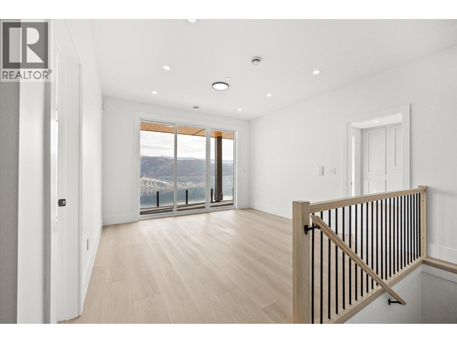 8916 Tavistock Road, Vernon