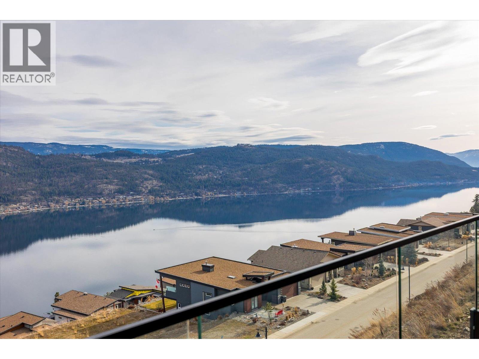 8916 Tavistock Road, Vernon