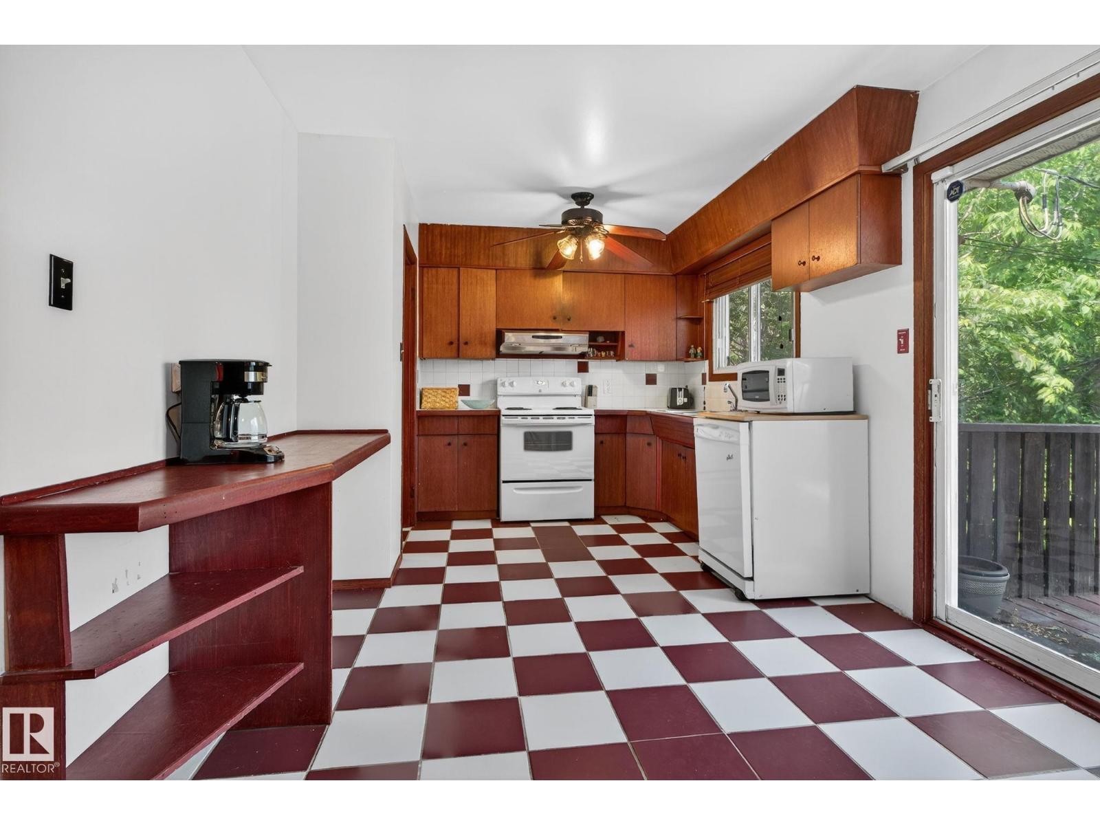 9603 52 ST NW, Edmonton