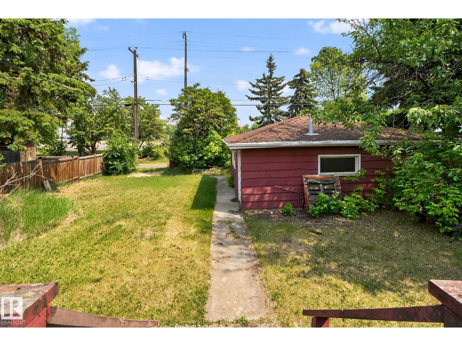 9603 52 ST NW, Edmonton