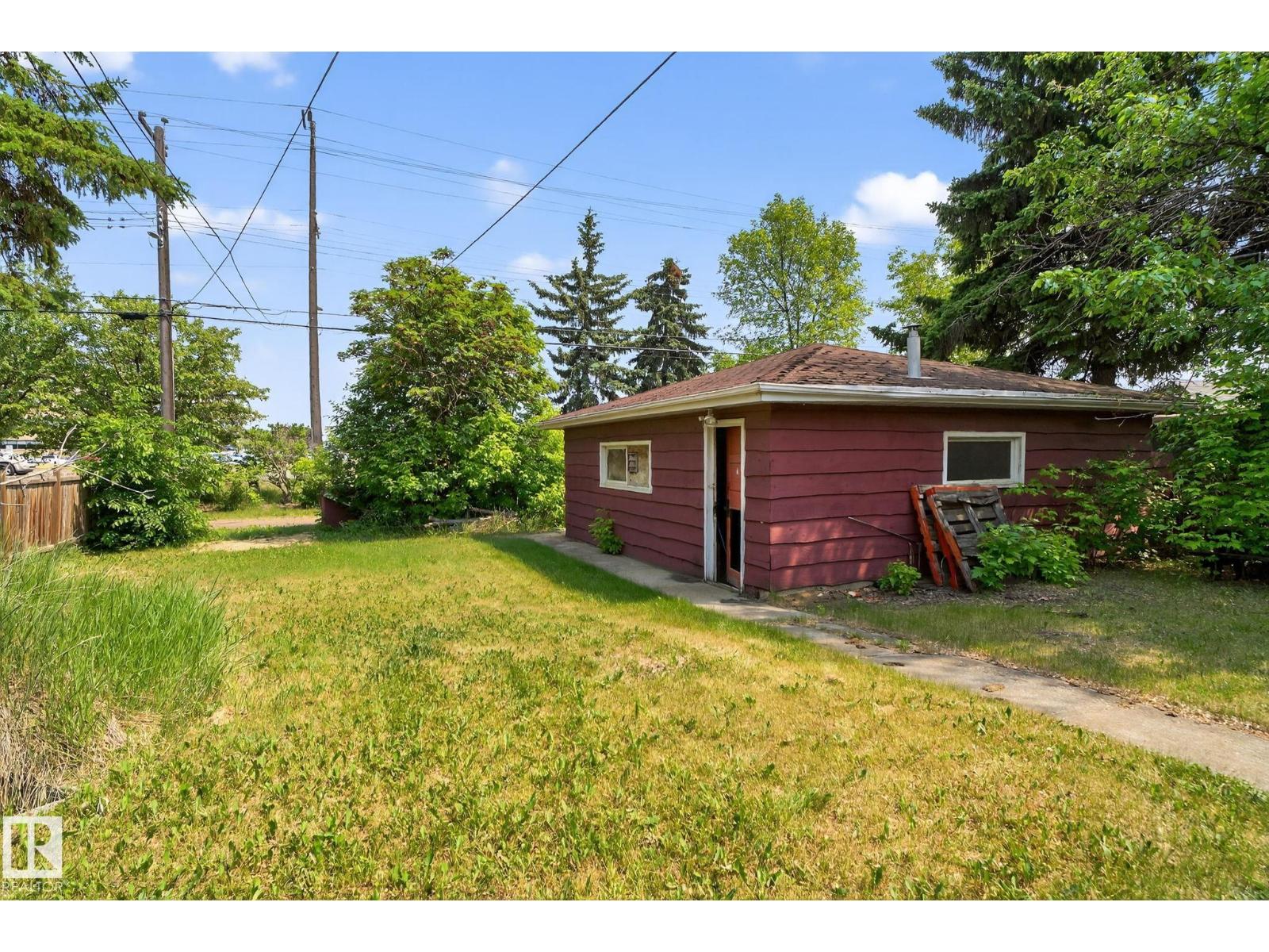 9603 52 ST NW, Edmonton