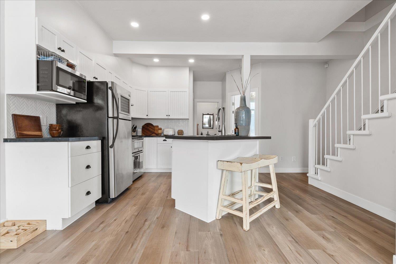 1 1802 HEATH ROAD, Agassiz, Agassiz