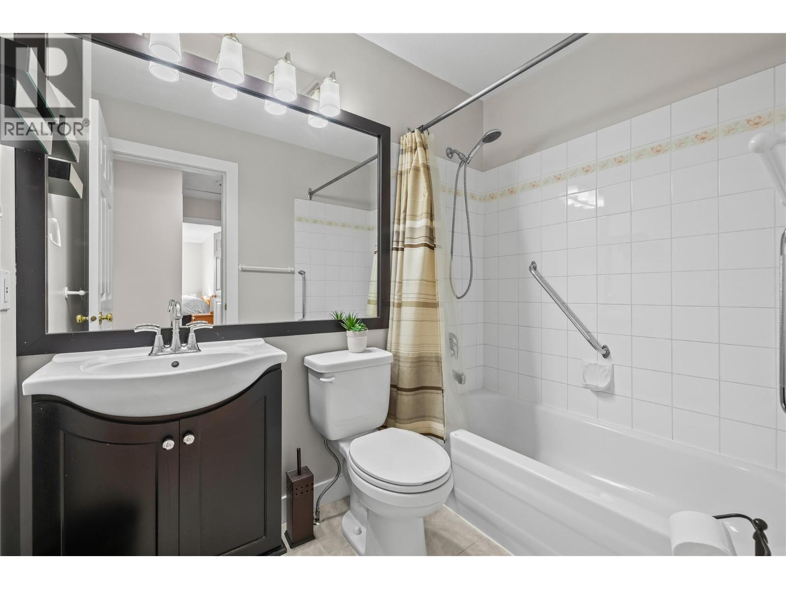 1132 2440 Old Okanagan Highway, Westbank