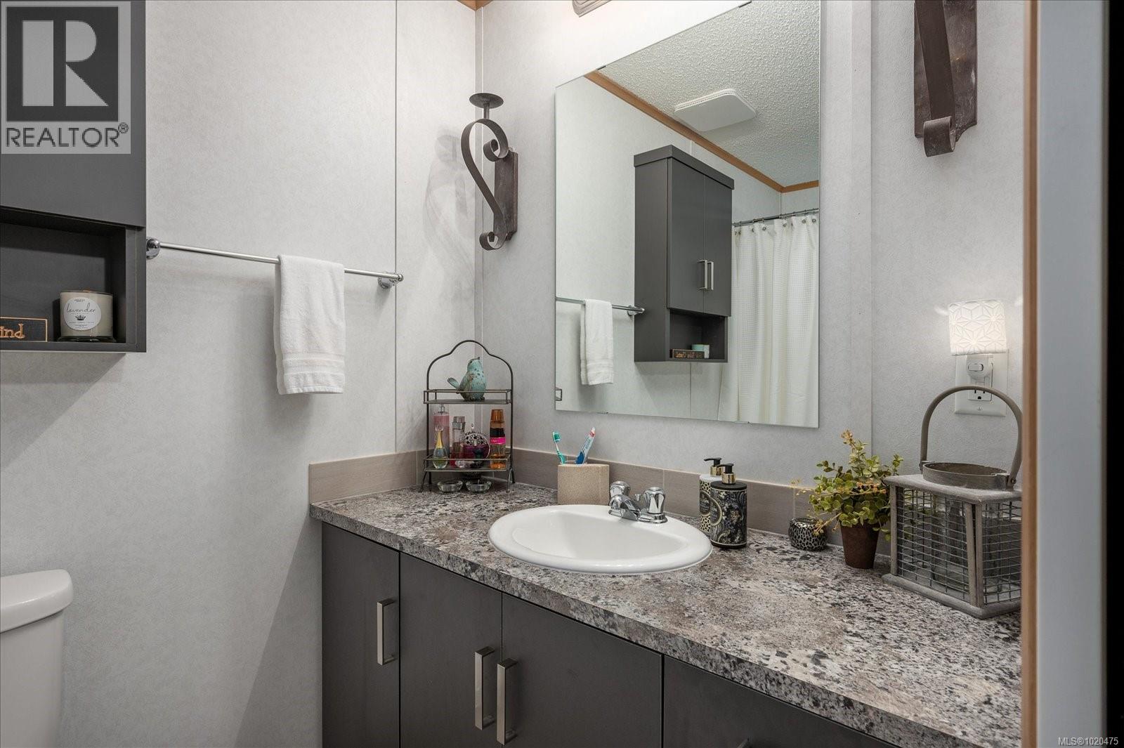 #11 6820 PARKLANDS PL - 19