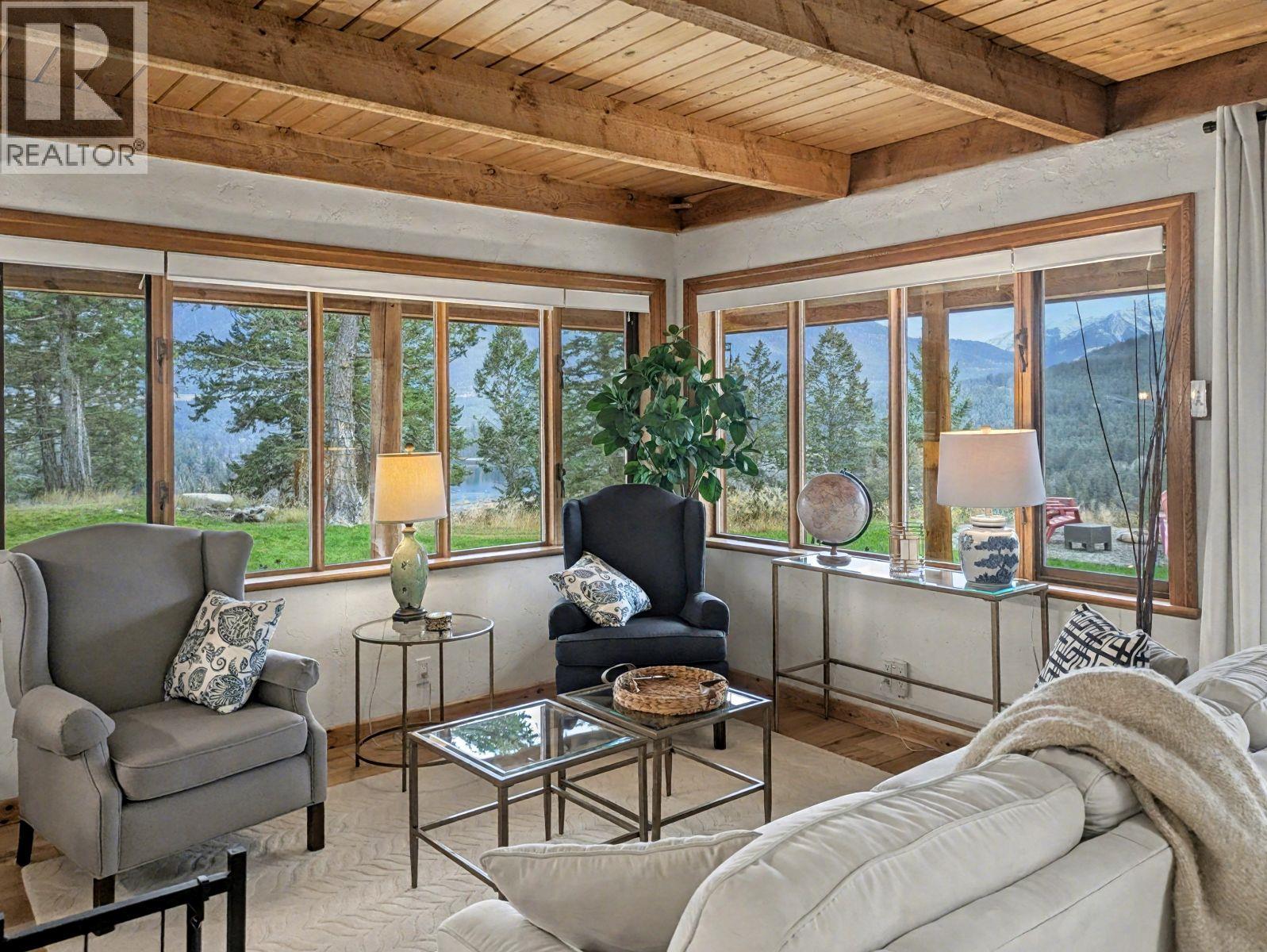 3941 HOULGRAVE Road, Invermere