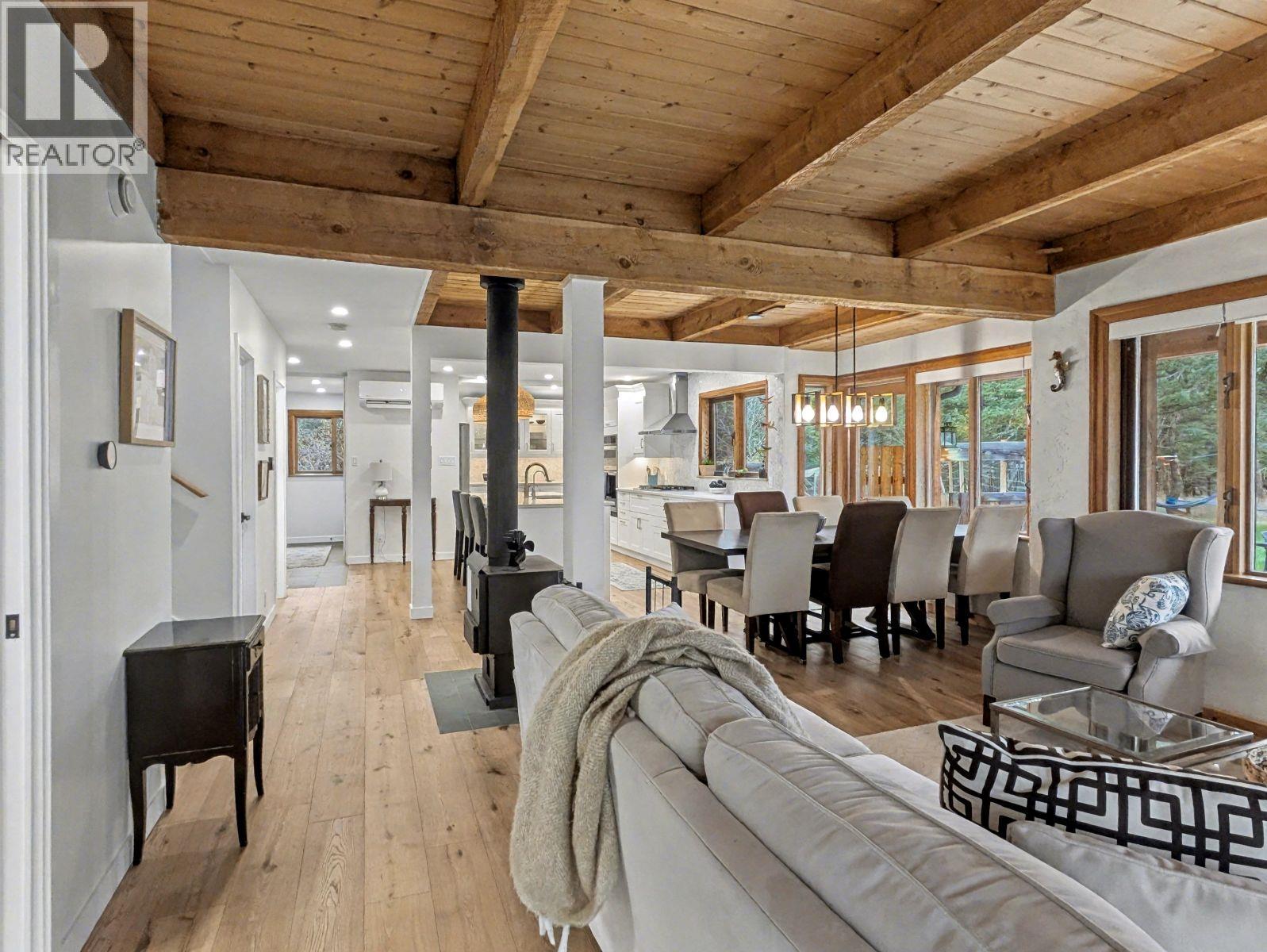 3941 HOULGRAVE Road, Invermere