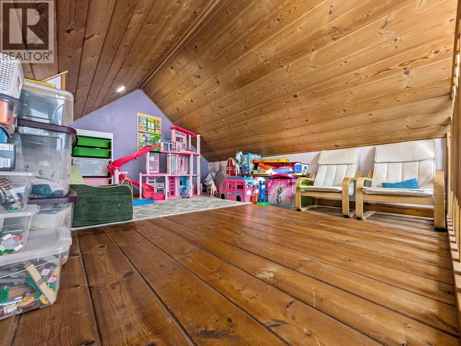 3941 HOULGRAVE Road, Invermere