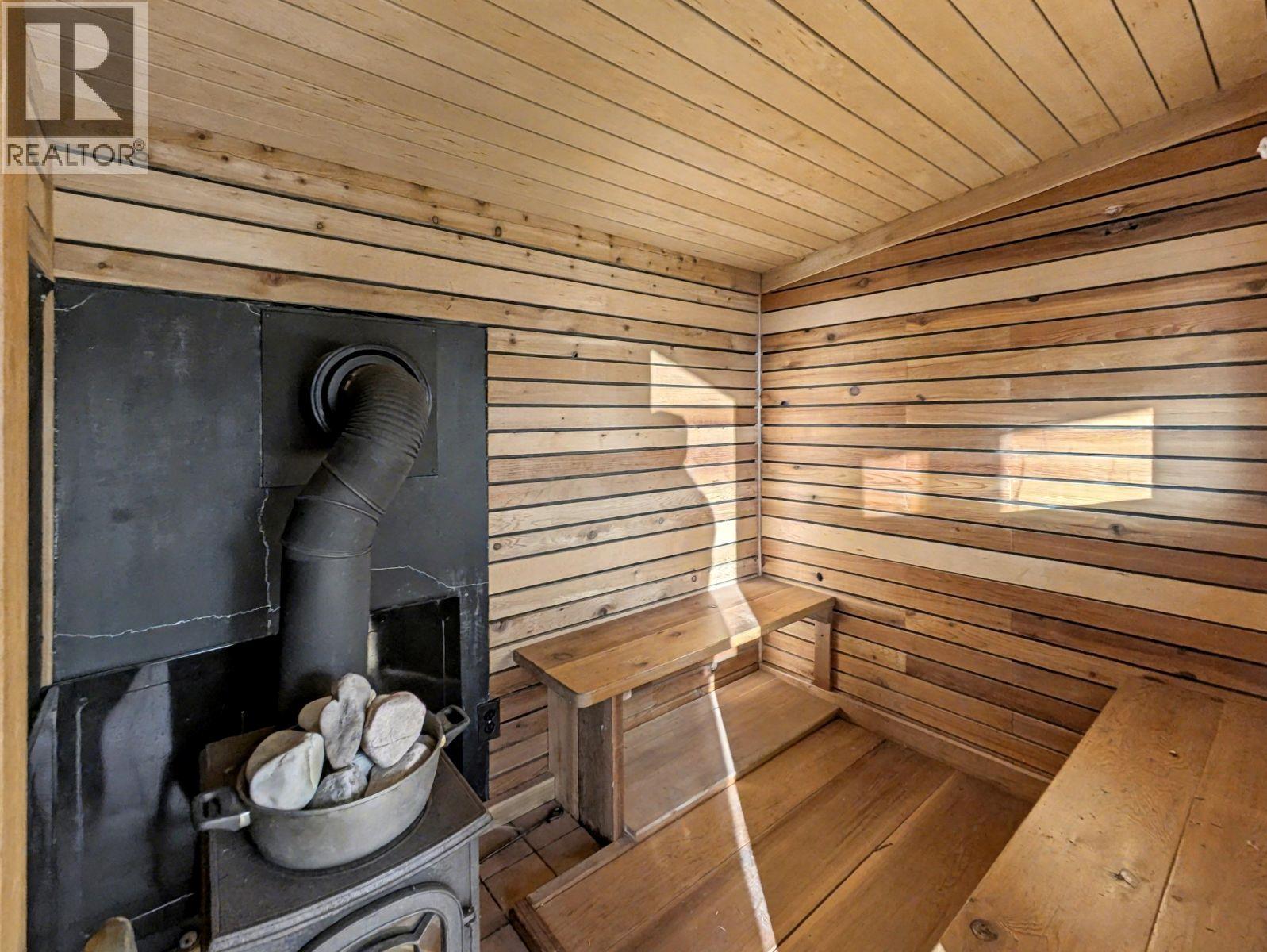 3941 HOULGRAVE Road, Invermere