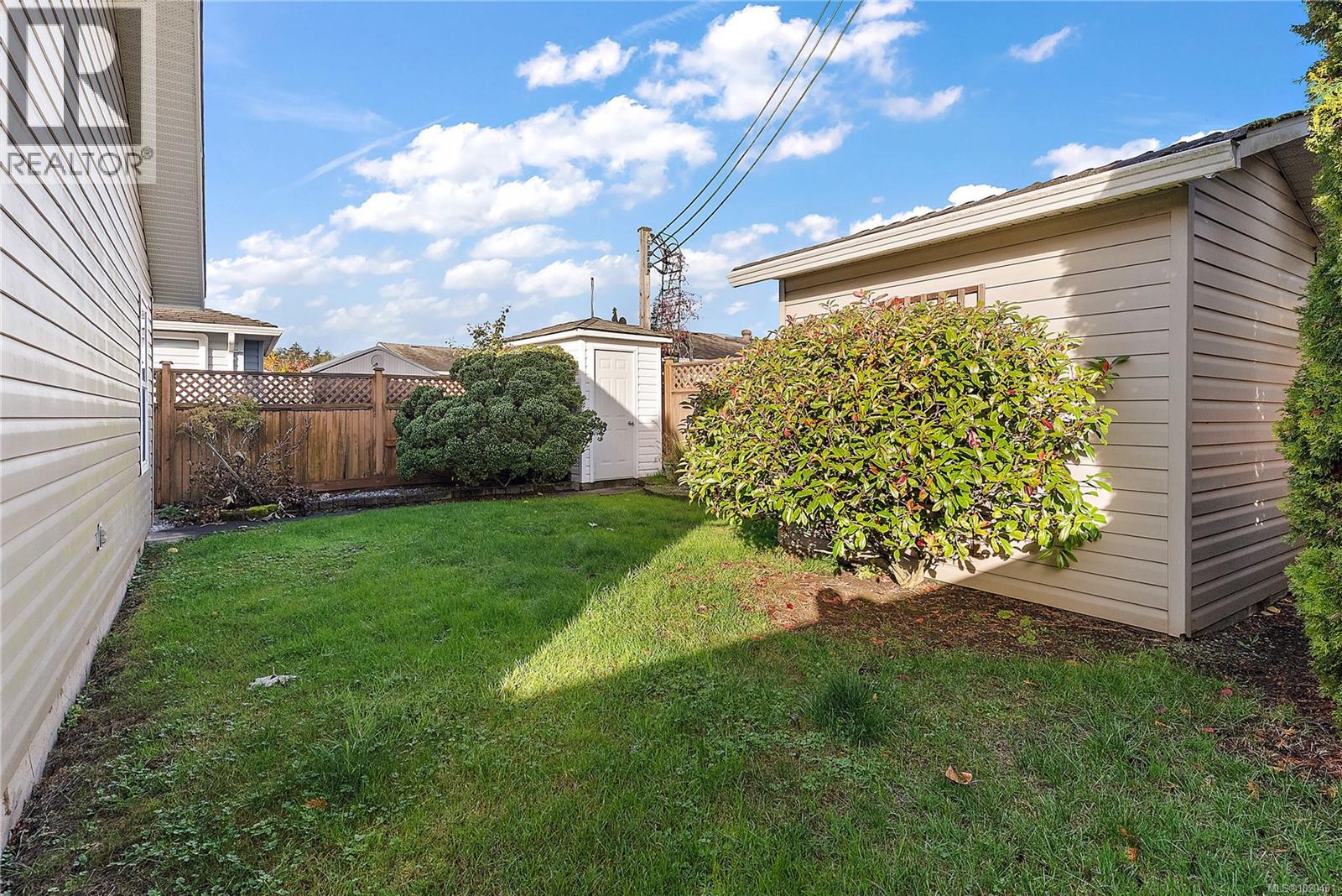 68 7570 Tetayut Rd, Central Saanich