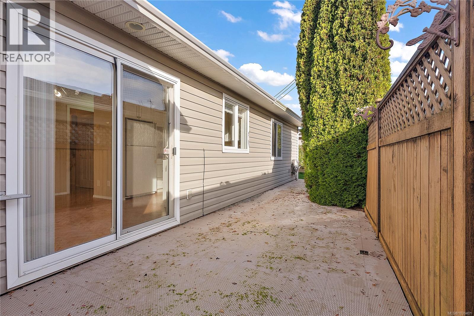 68 7570 Tetayut Rd, Central Saanich