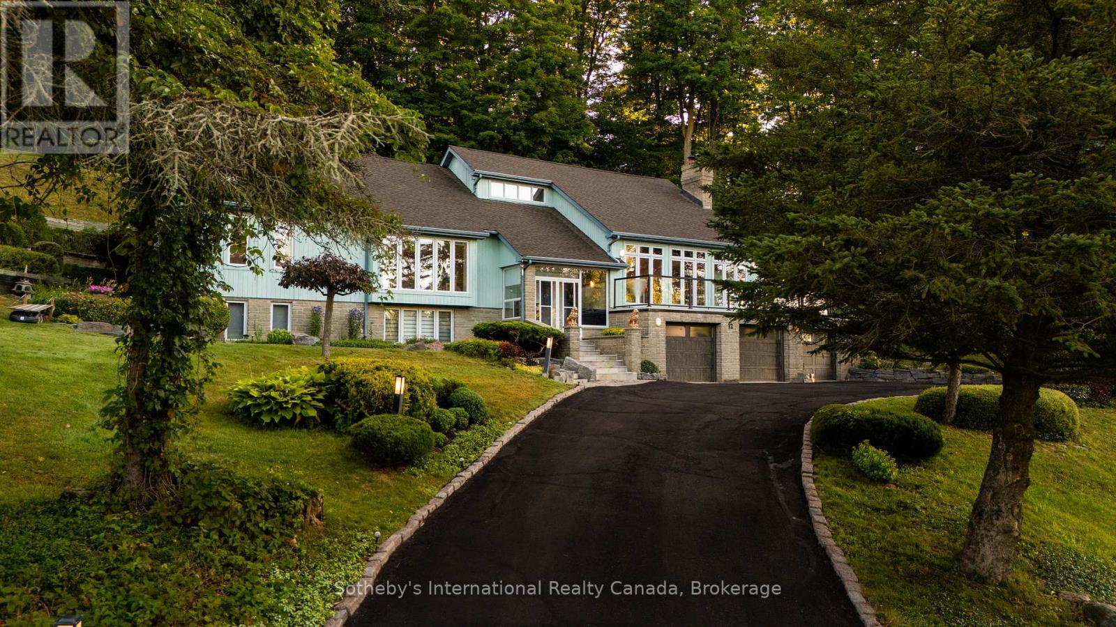12 MATSON DRIVE - 1