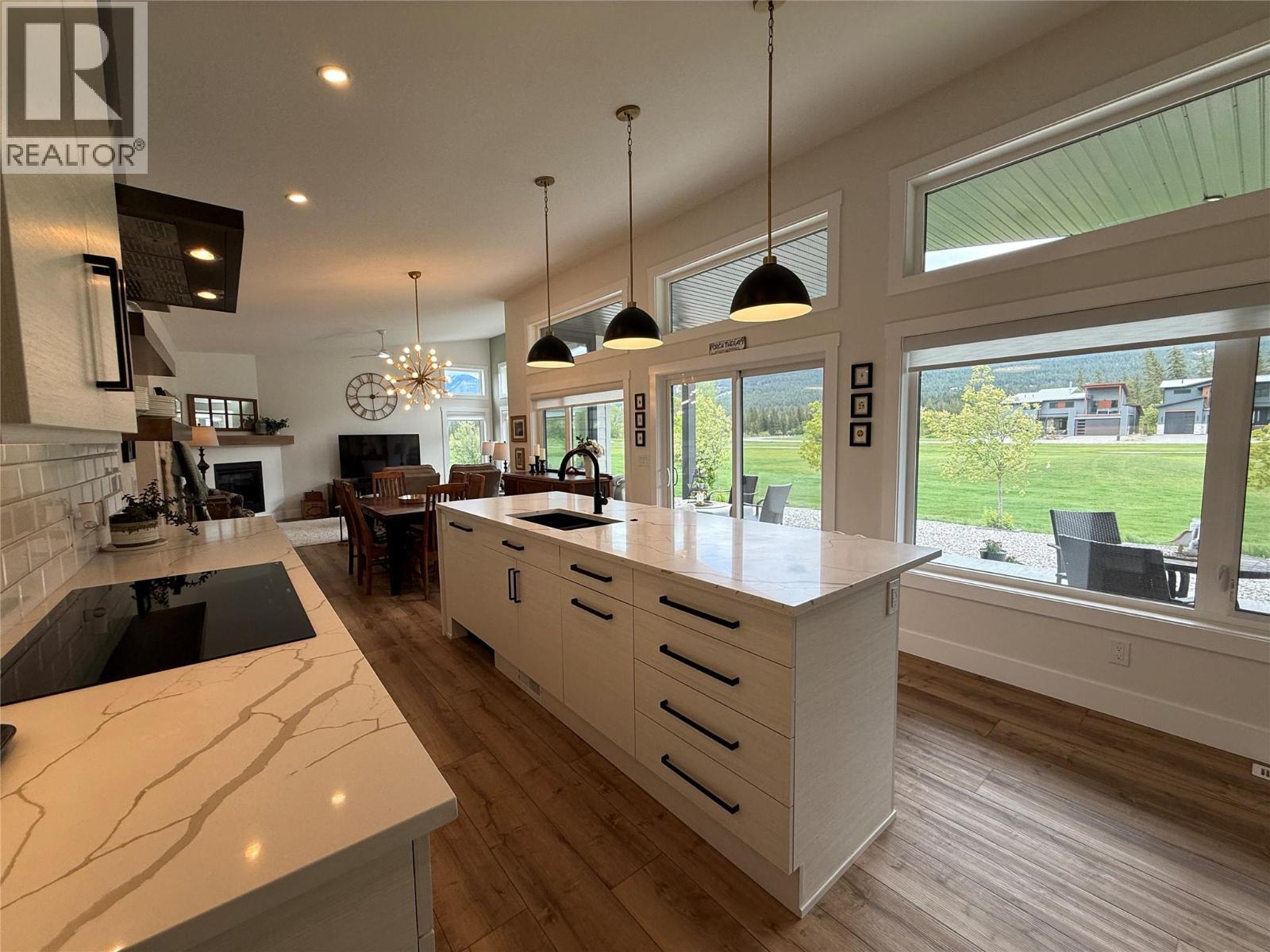 4962 RIVERSIDE Drive, Fairmont Hot Springs