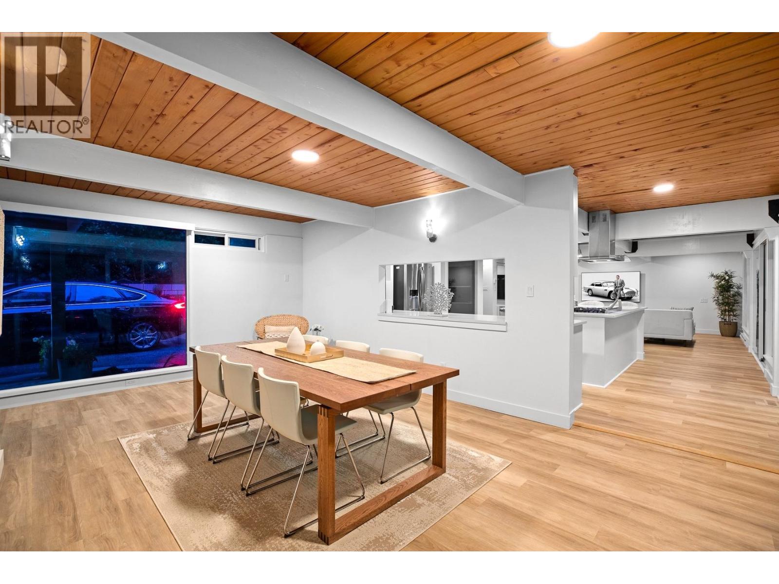 530 HADDEN DRIVE, West Vancouver