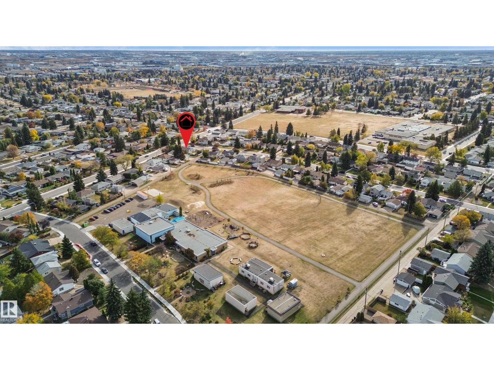 7104 95 AV NW, Edmonton