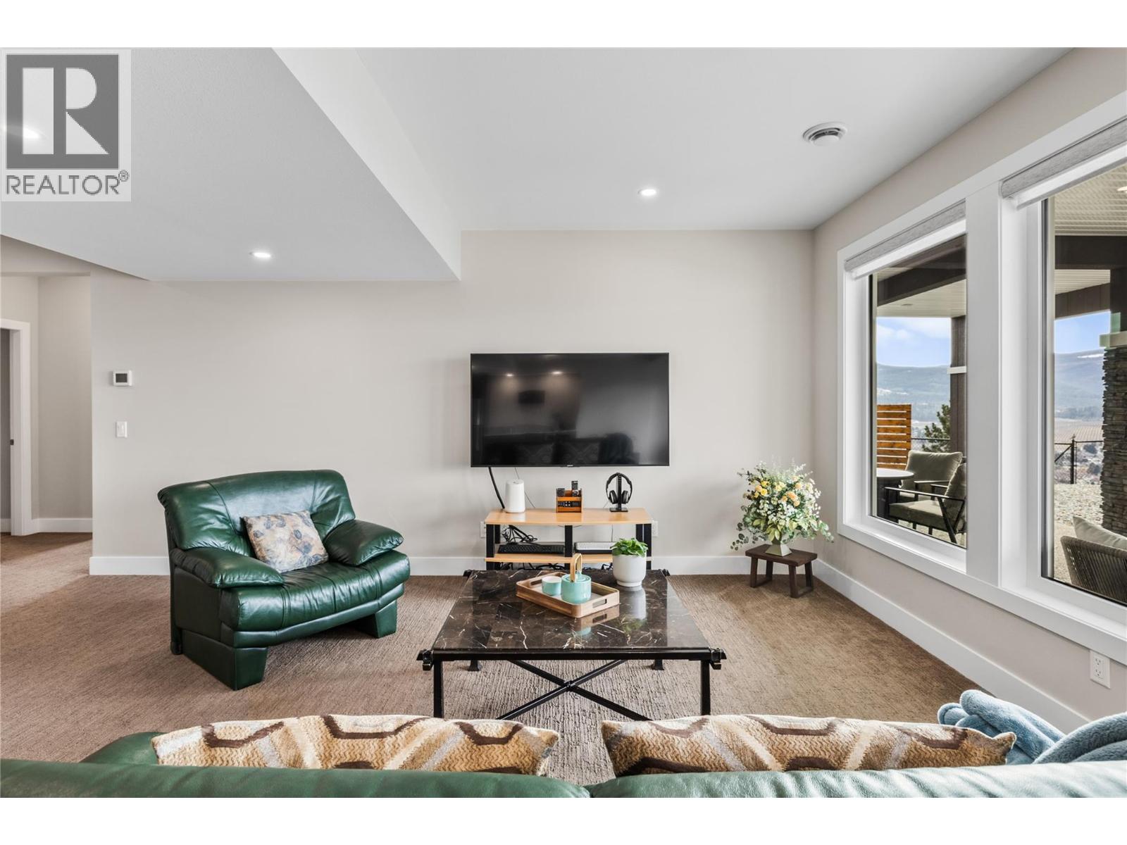  1376 Mine Hill Drive, Kelowna