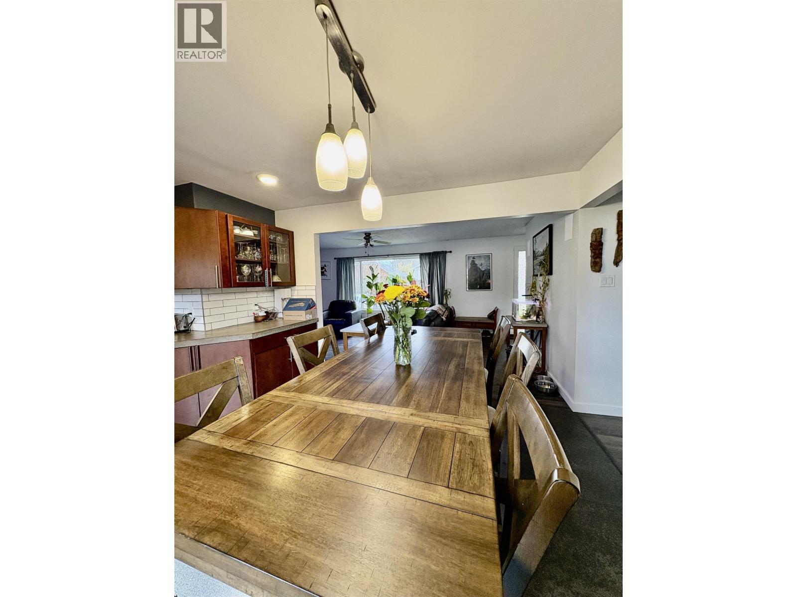 4706 SOUCIE AVENUE, Terrace