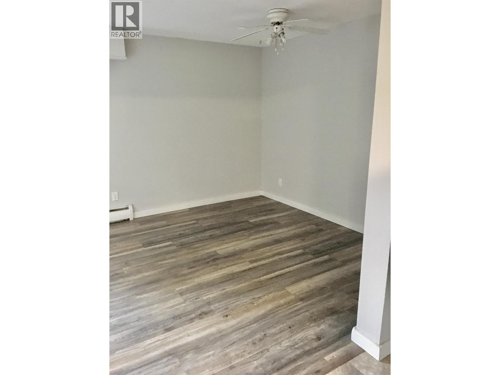 4706 SOUCIE AVENUE, Terrace