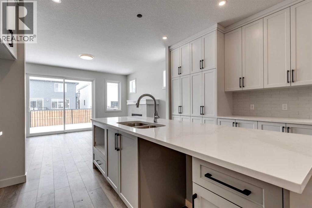 554 Rivercrest View, Cochrane