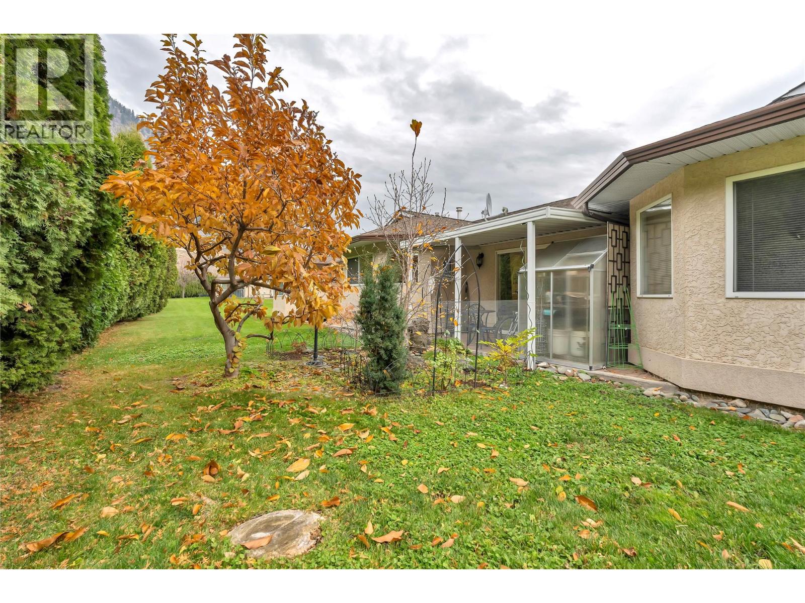 2 3038 Orchard Drive, Keremeos