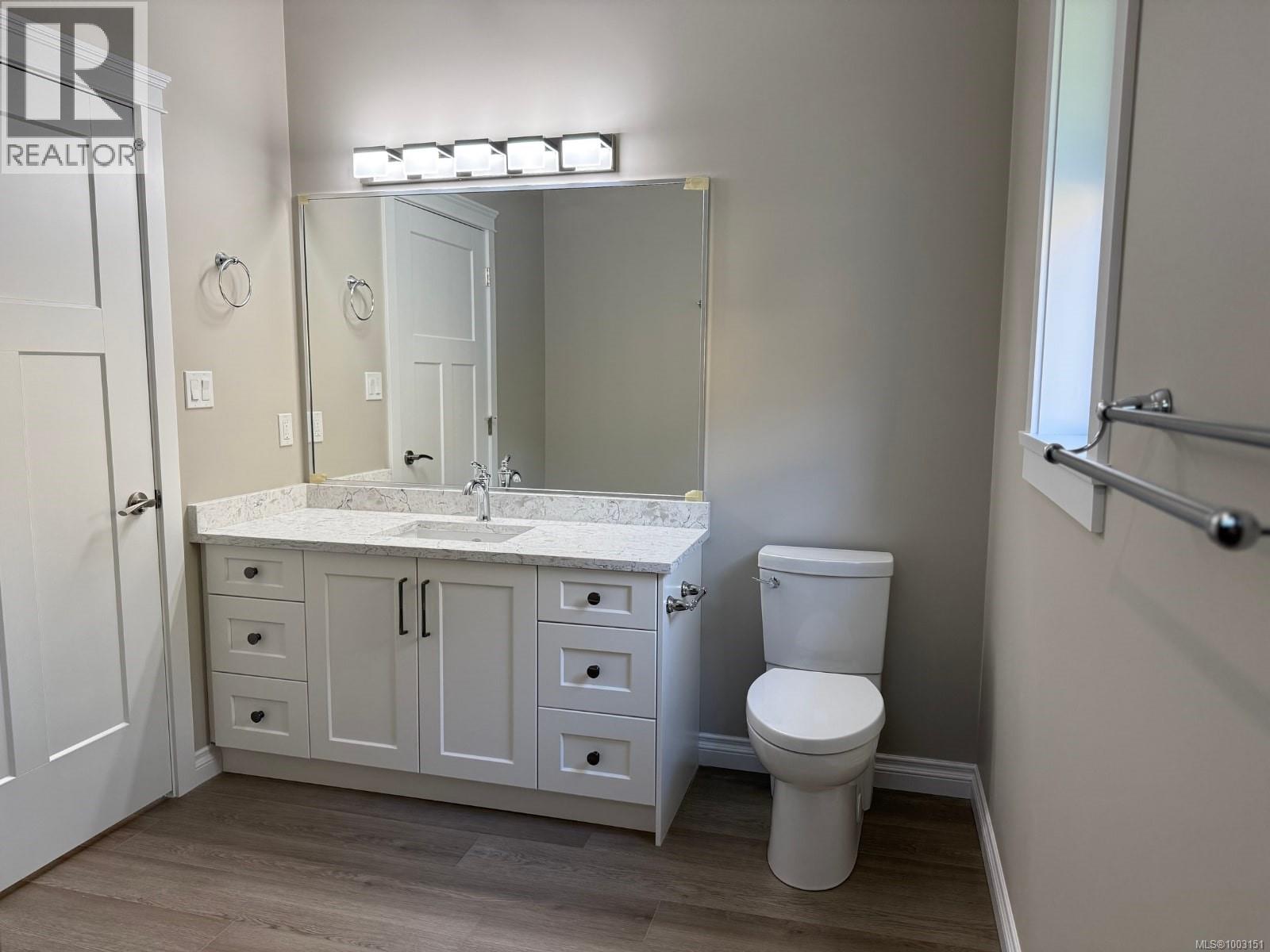 2033 Oakhill Pl, Duncan