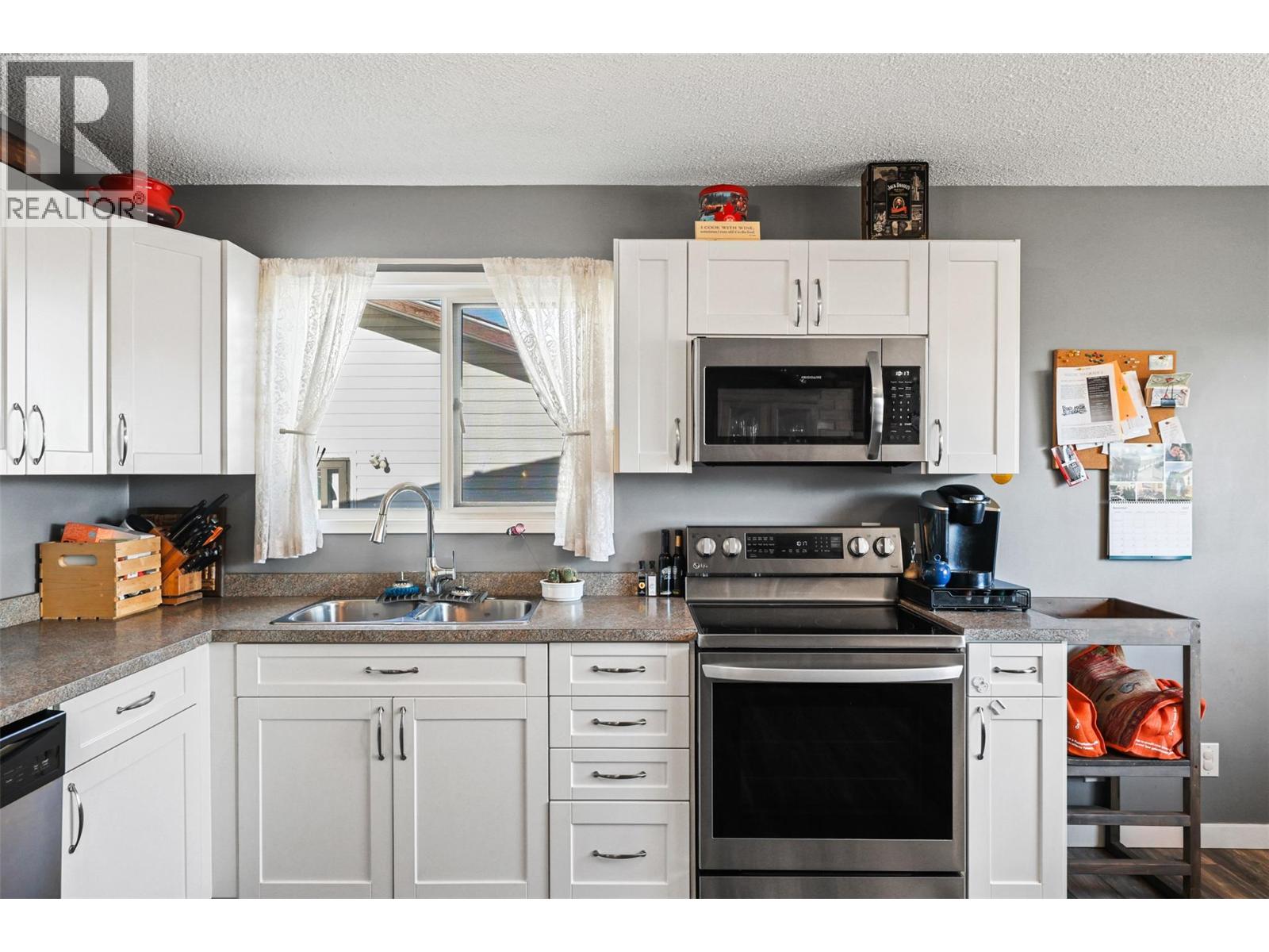 1574 Griffin Terrace, Kamloops
