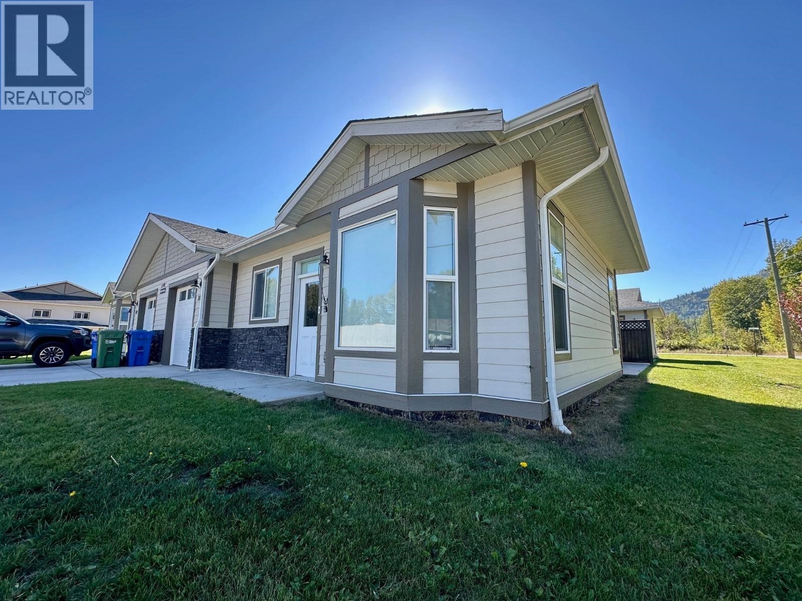 #101-1192 VANCOUVER Street, Smithers