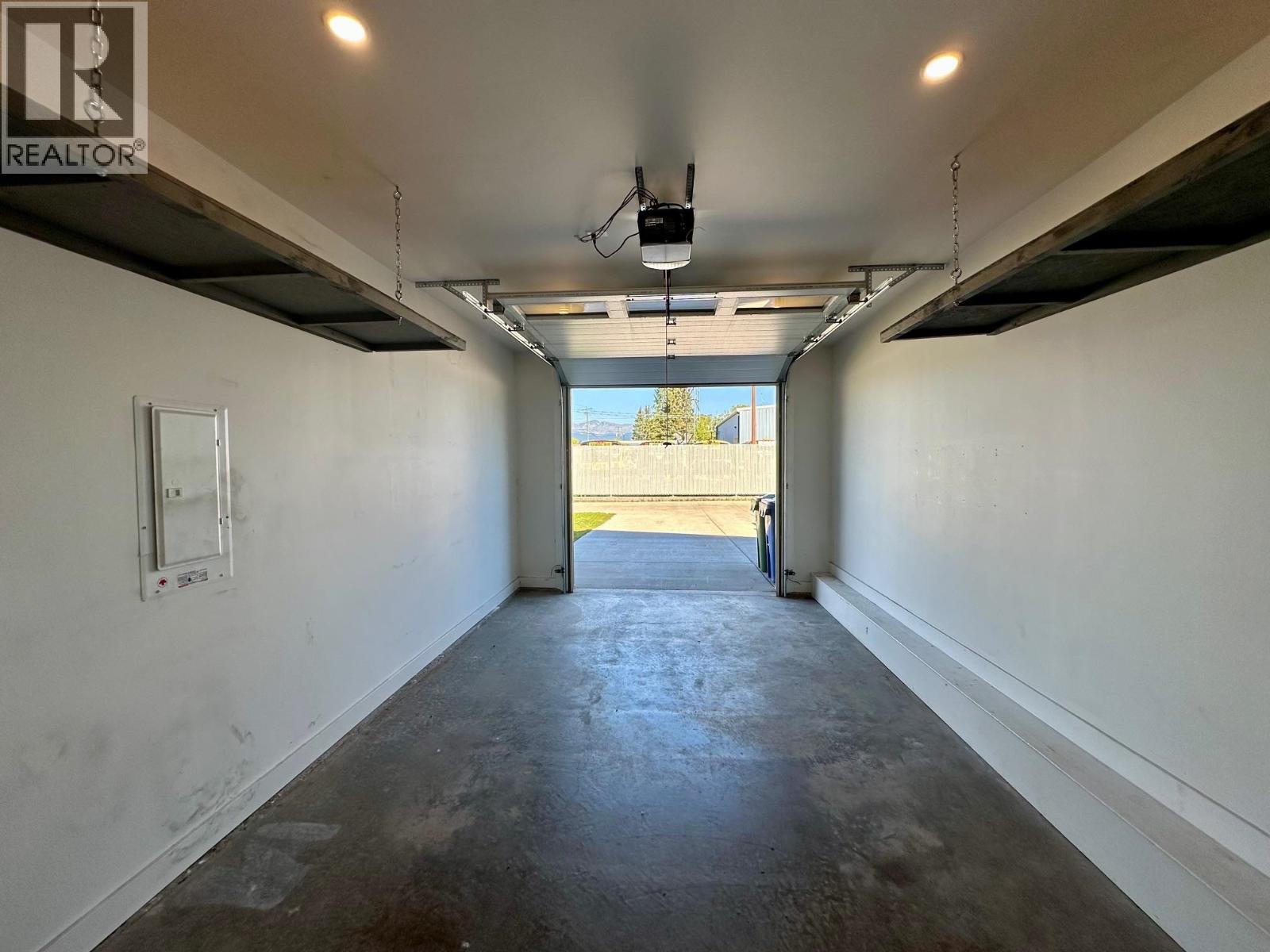 #101-1192 VANCOUVER Street, Smithers