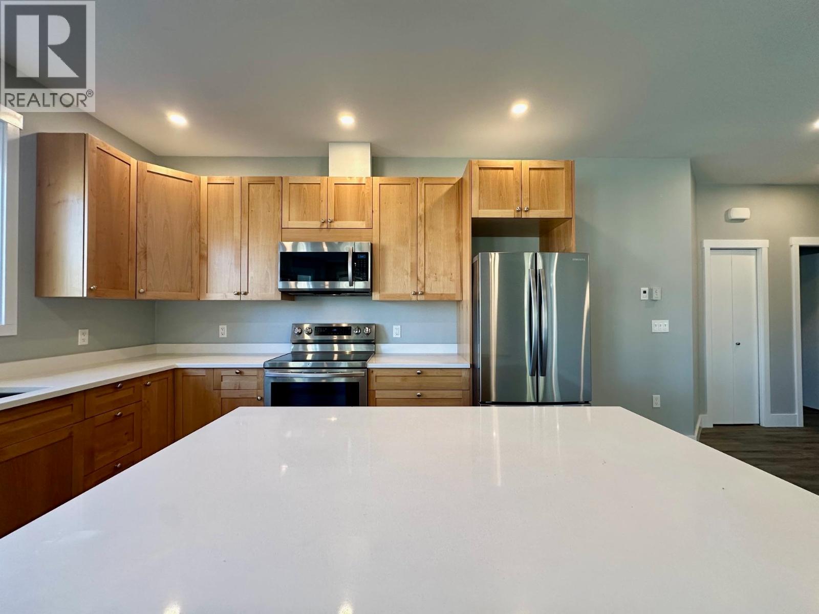 #101-1192 VANCOUVER Street, Smithers