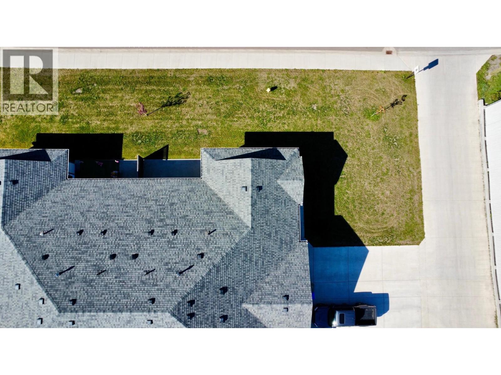 #101-1192 VANCOUVER Street, Smithers