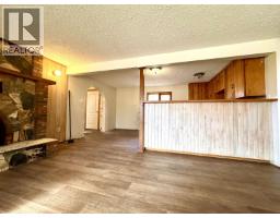 2659 Rose Drive, 150 Mile House, BC V0K2G0 Photo 17