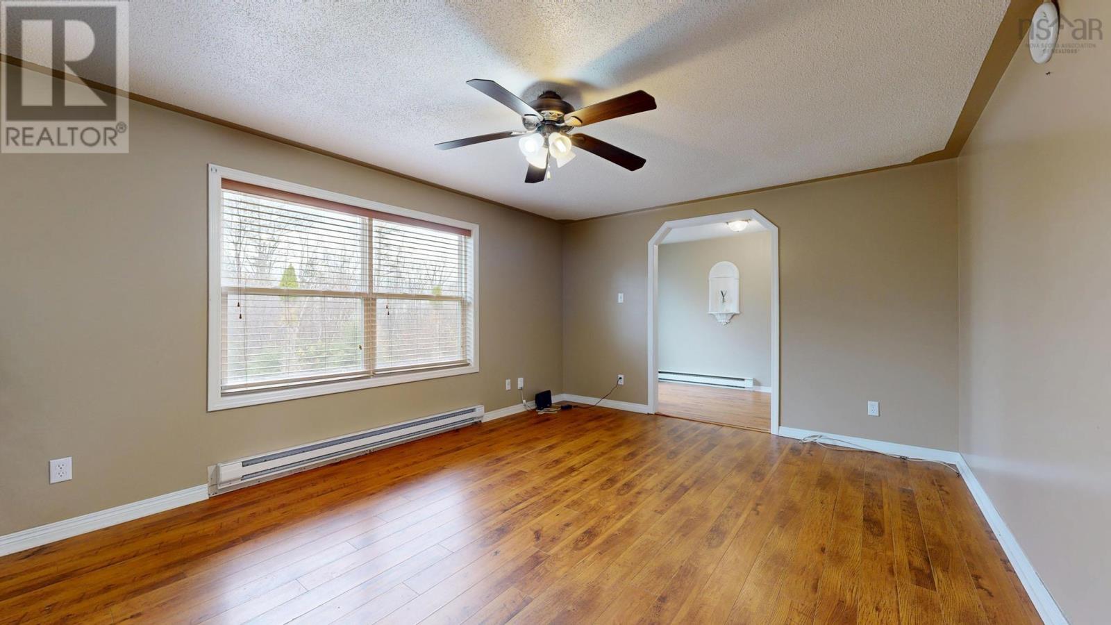 Property 12 of 44 of 2905 Highway 3