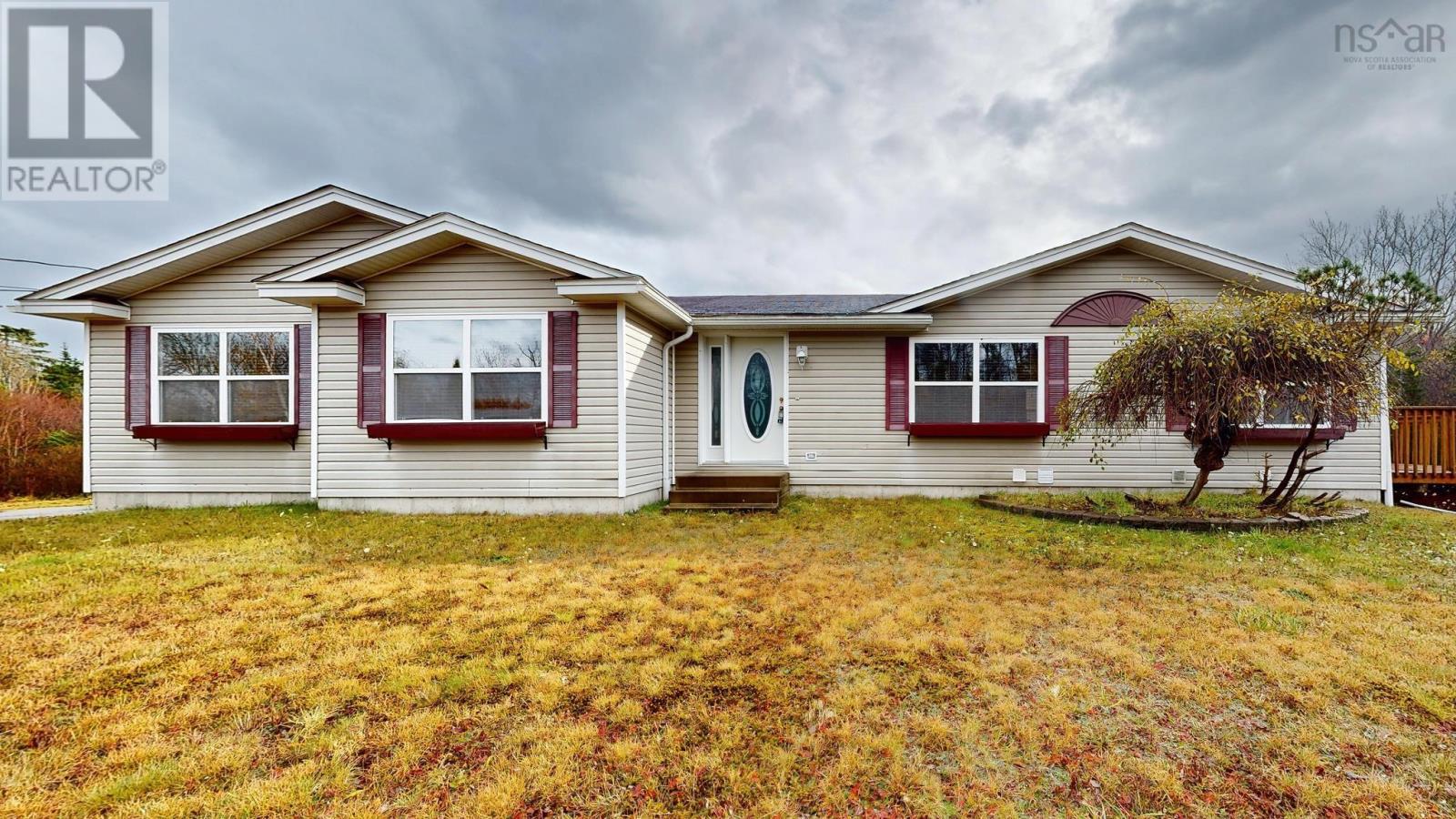 Property 2 of 44 of 2905 Highway 3