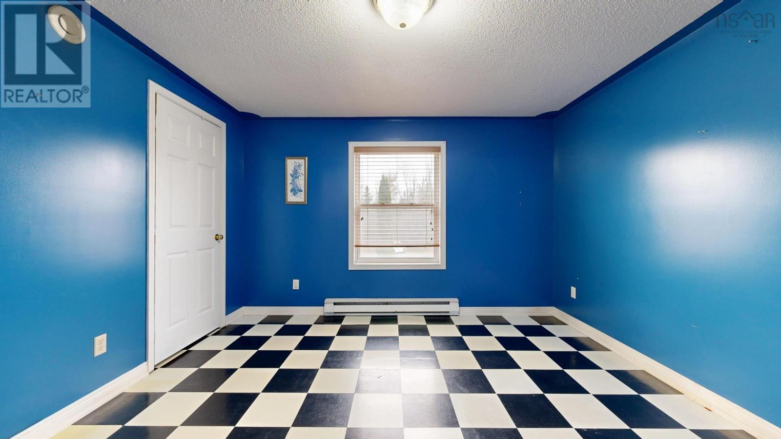 Property 28 of 44 of 2905 Highway 3