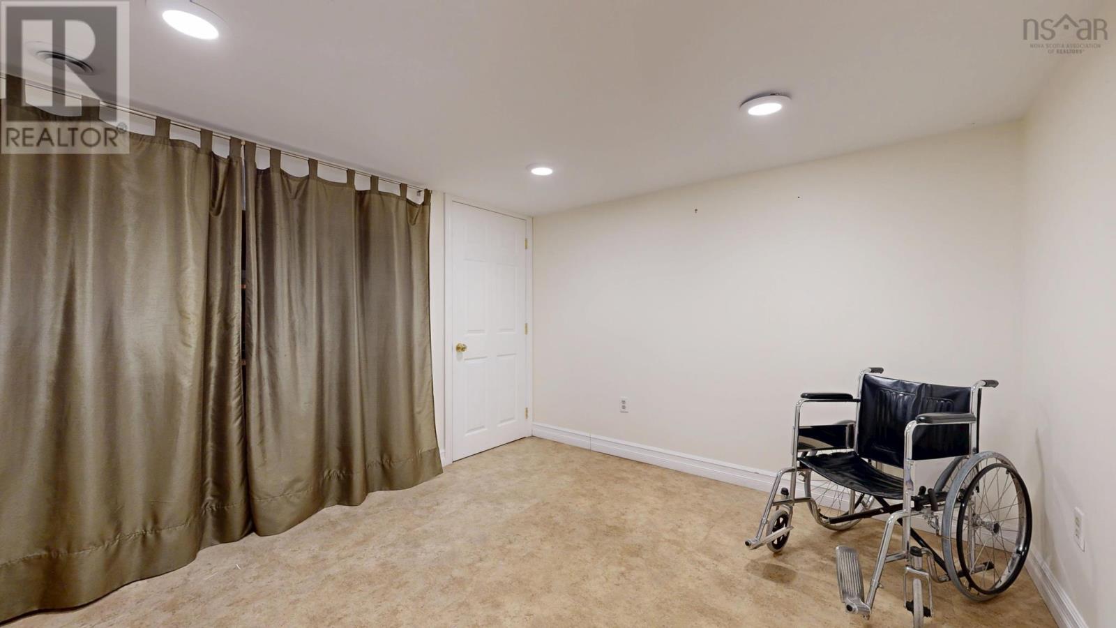 Property 37 of 44 of 2905 Highway 3