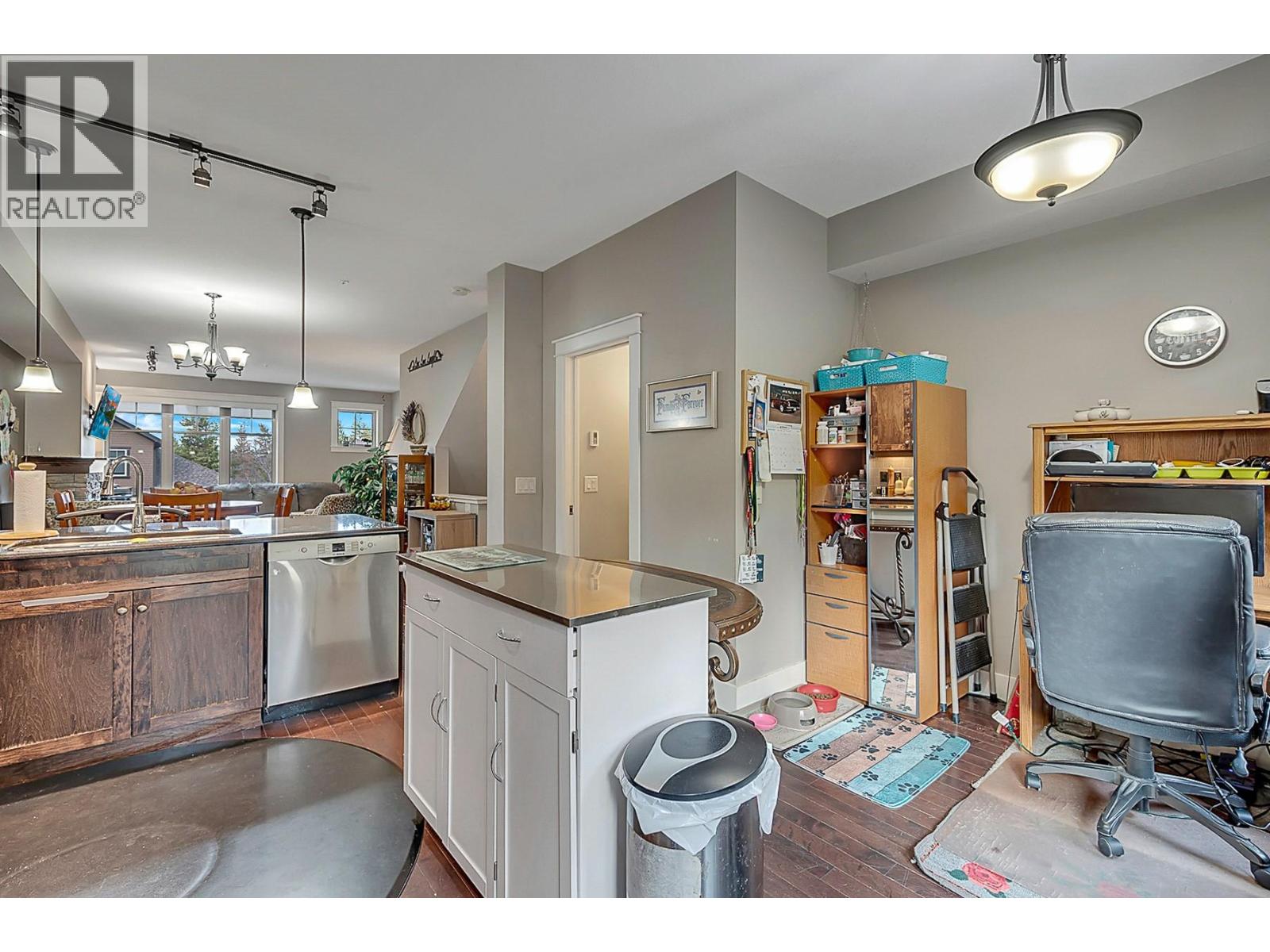 33 333 Longspoon Drive, Vernon