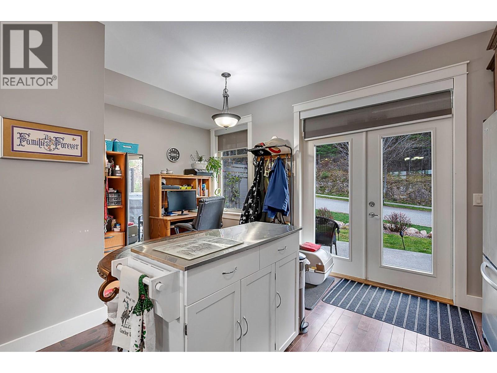 33 333 Longspoon Drive, Vernon