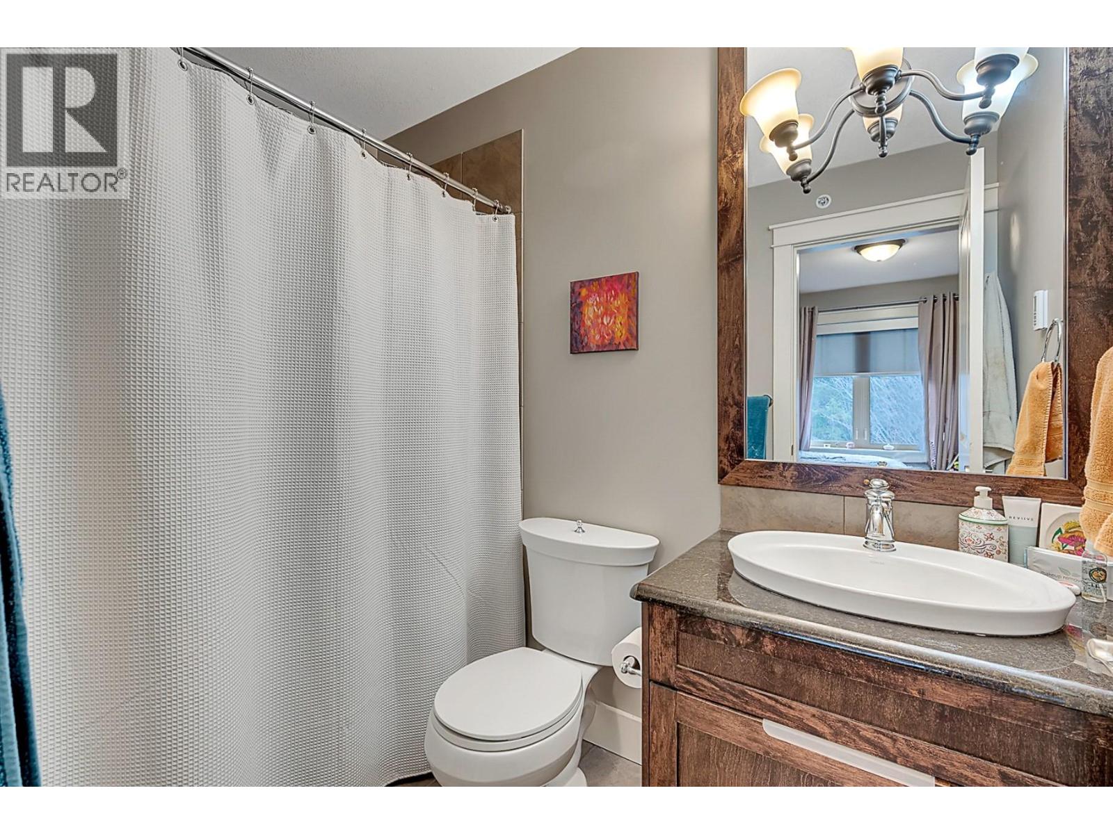 33 333 Longspoon Drive, Vernon