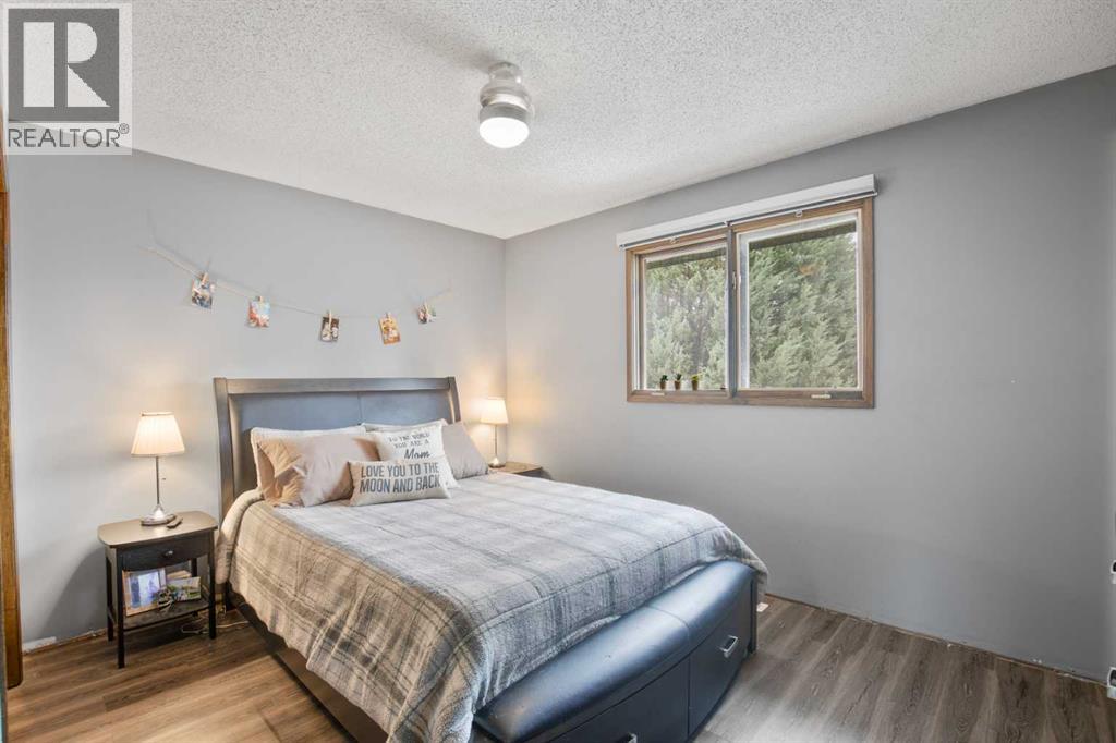 5248 37 Street, Innisfail