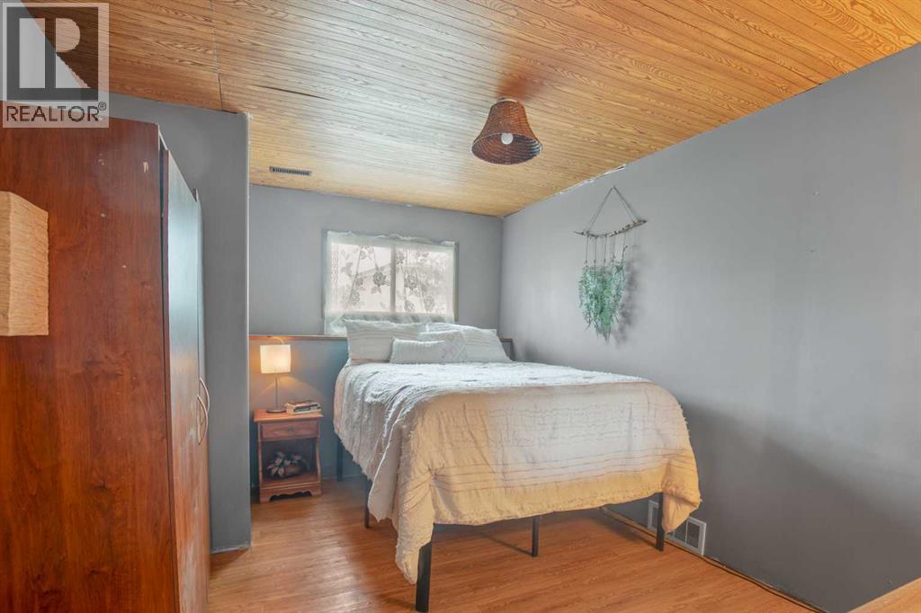 5248 37 Street, Innisfail