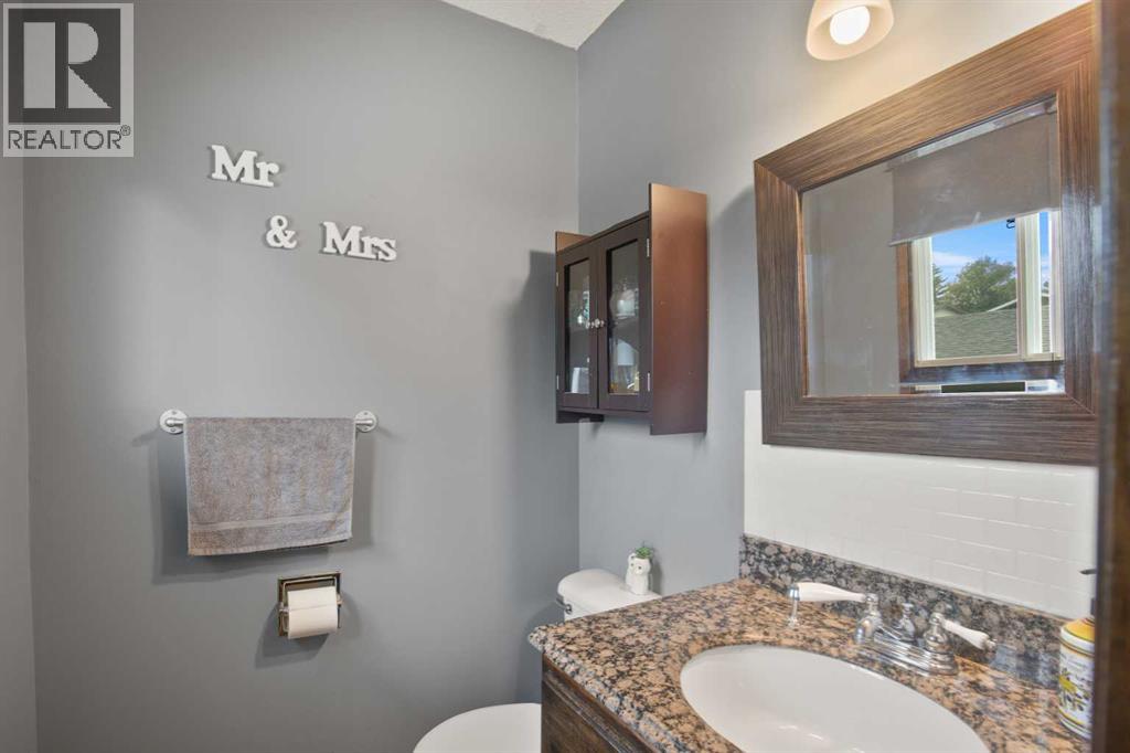 5248 37 Street, Innisfail