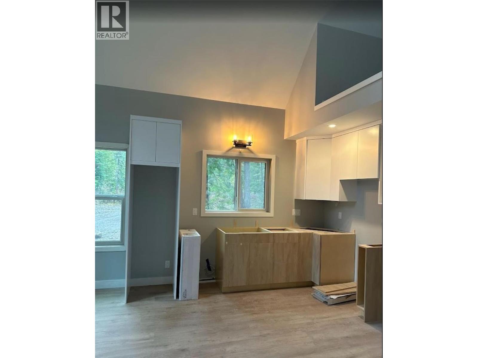 16321 Woolgar Road Unit# 2 Lot# BB2, Crawford Bay