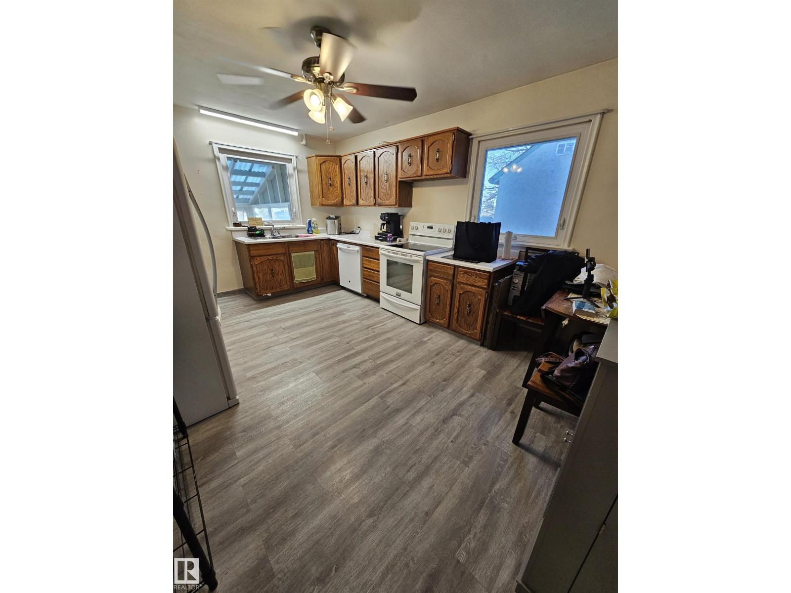 12019 51 ST NW, Edmonton