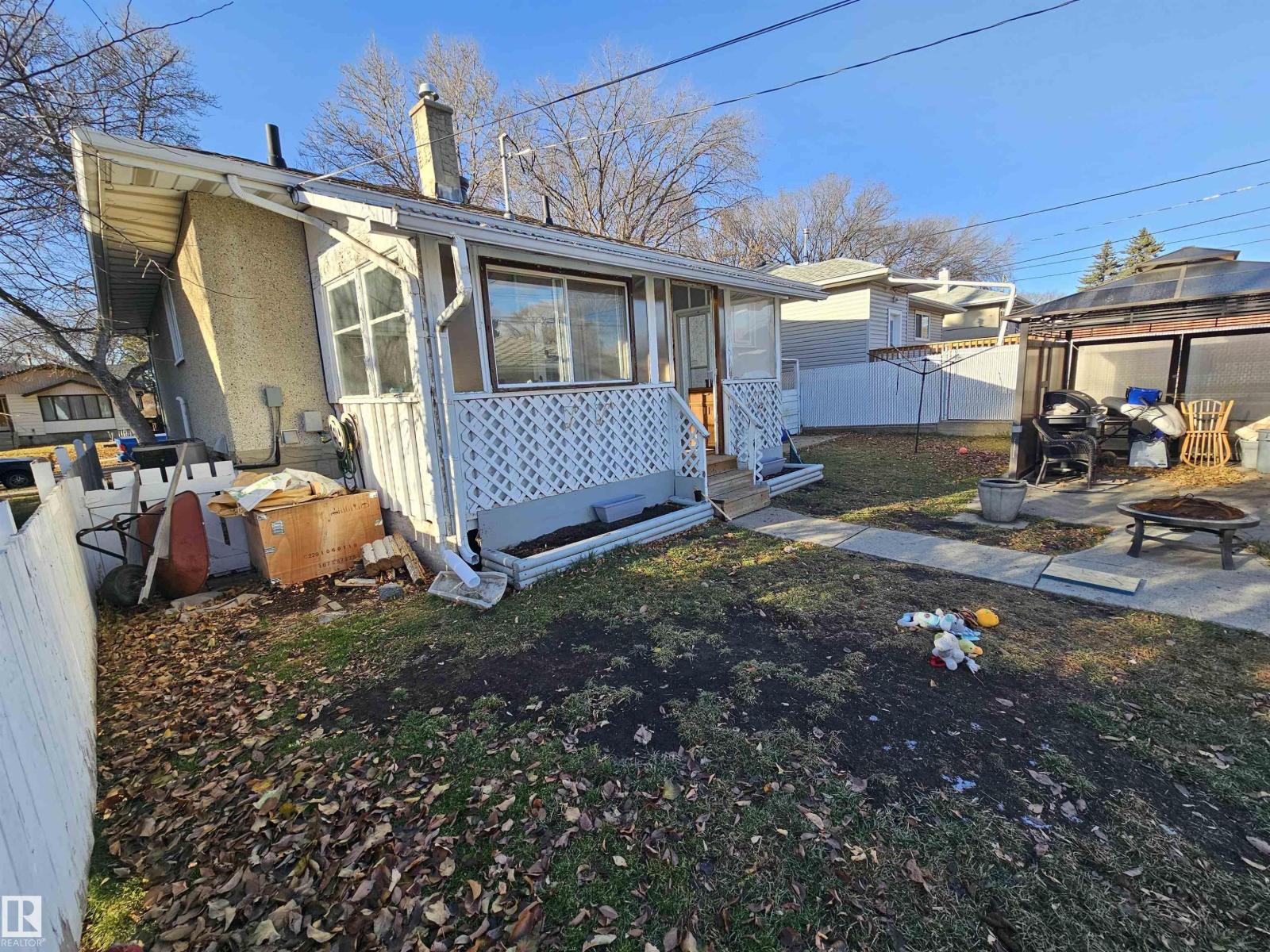 12019 51 ST NW, Edmonton
