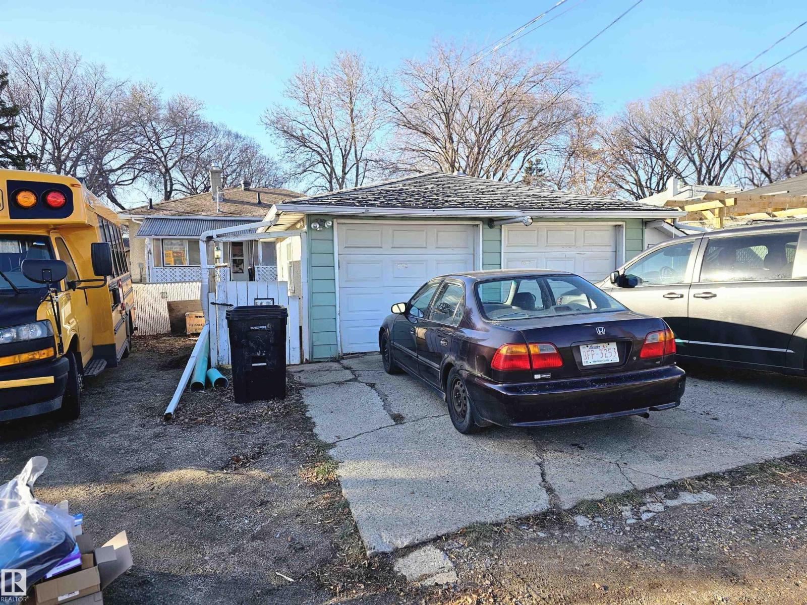 12019 51 ST NW, Edmonton