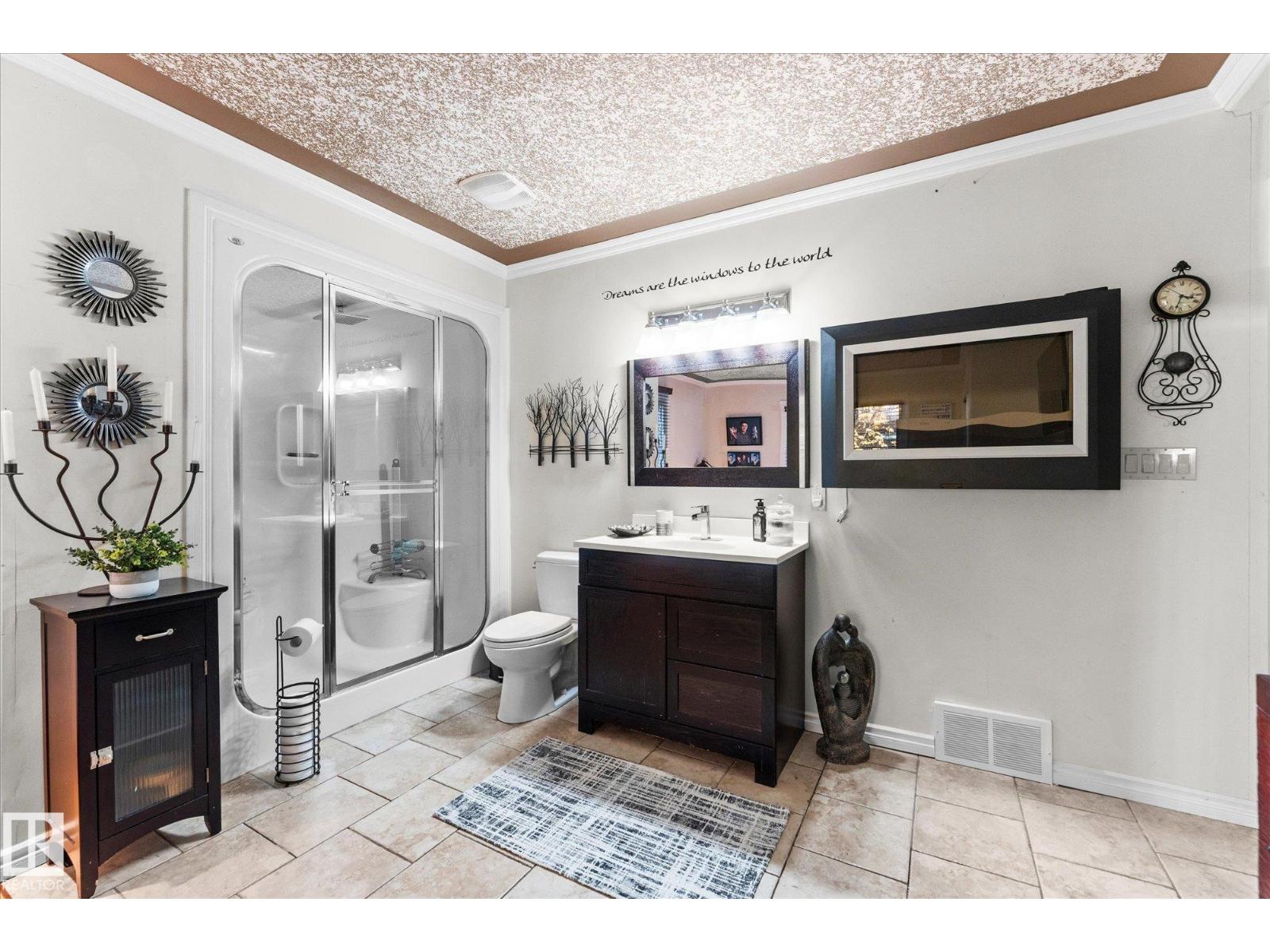 11124 110A AV NW, Edmonton